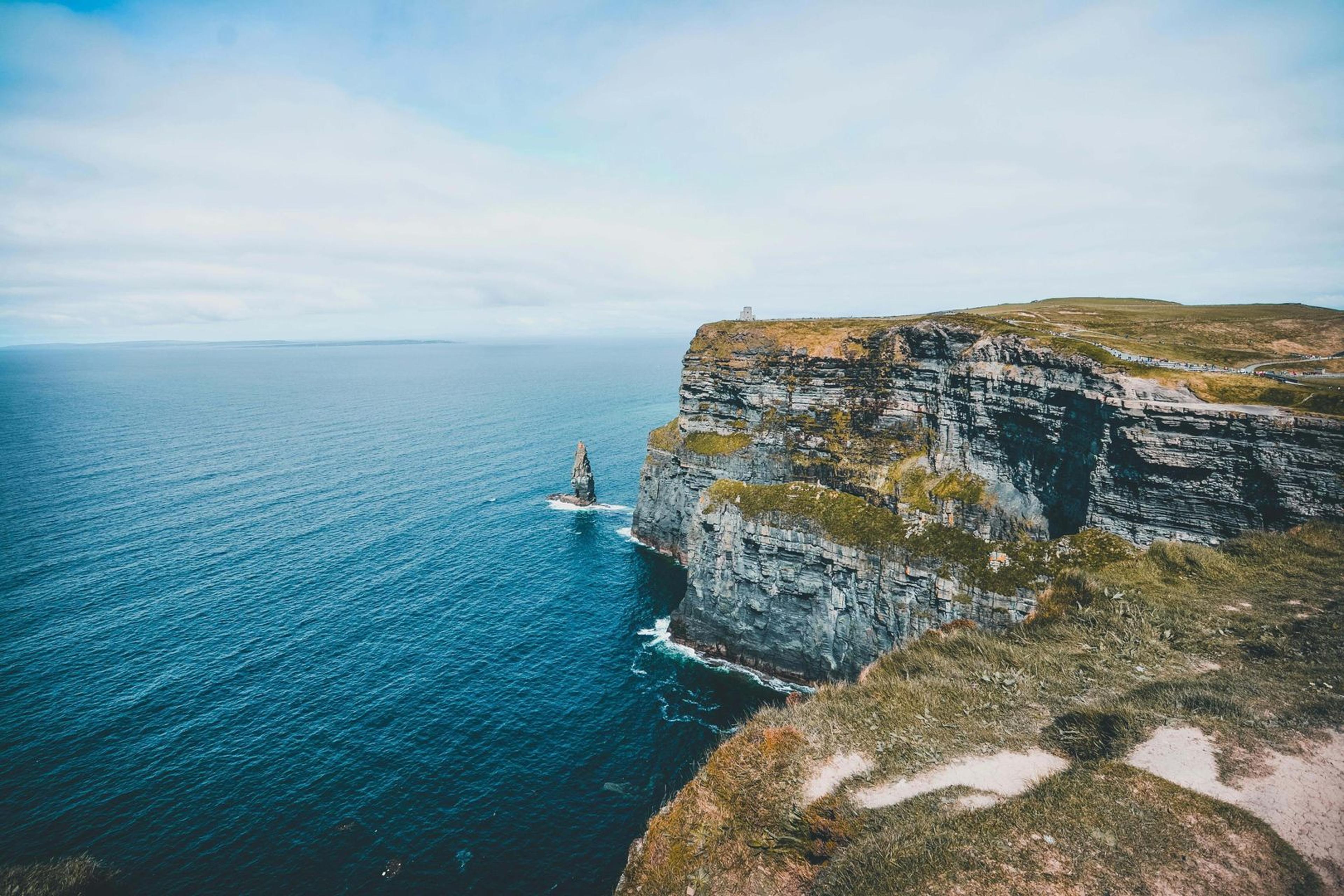 Estudiar y trabajar en Irlanda con Global Studies – Acantilados de Moher'